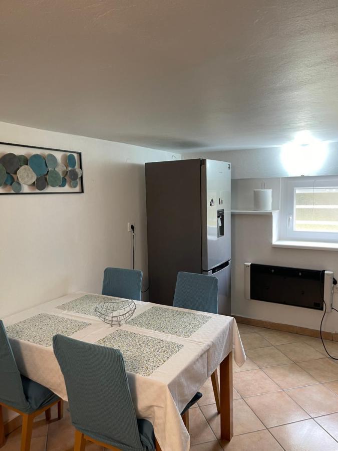 Apartment Mirana With Garden And Free Parking Zadar Extérieur photo
