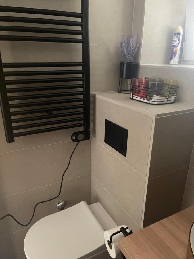 Apartment Mirana With Garden And Free Parking Zadar Extérieur photo