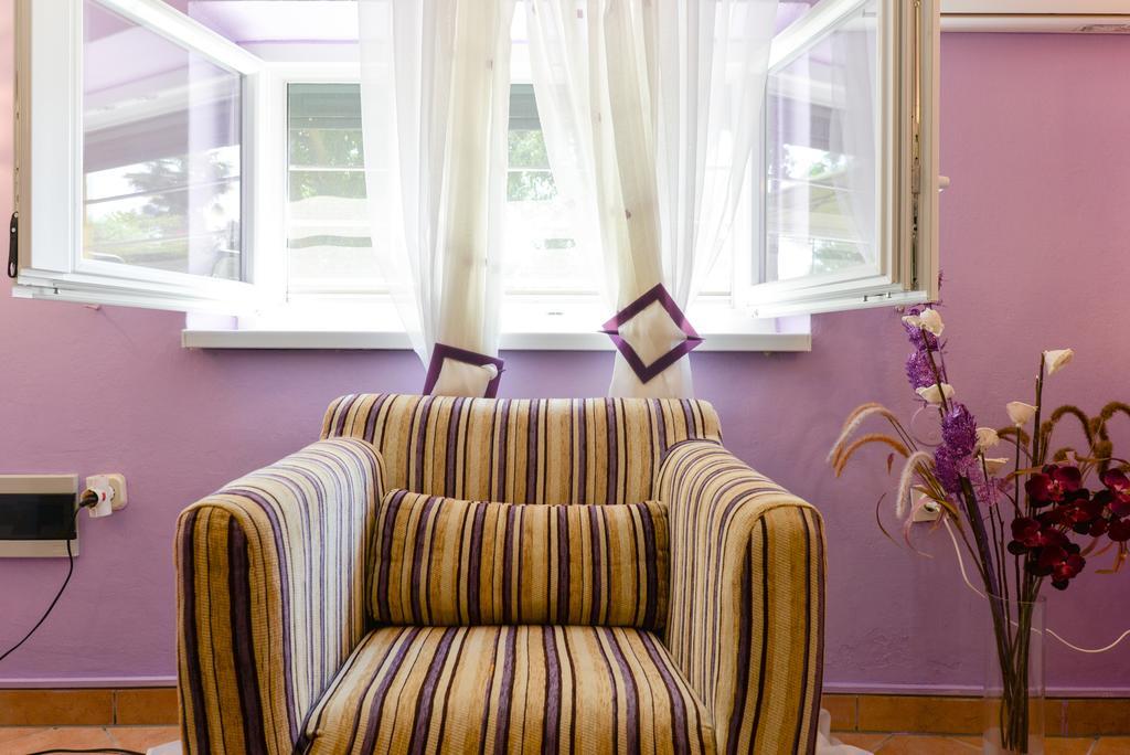 Apartment Mirana With Garden And Free Parking Zadar Chambre photo