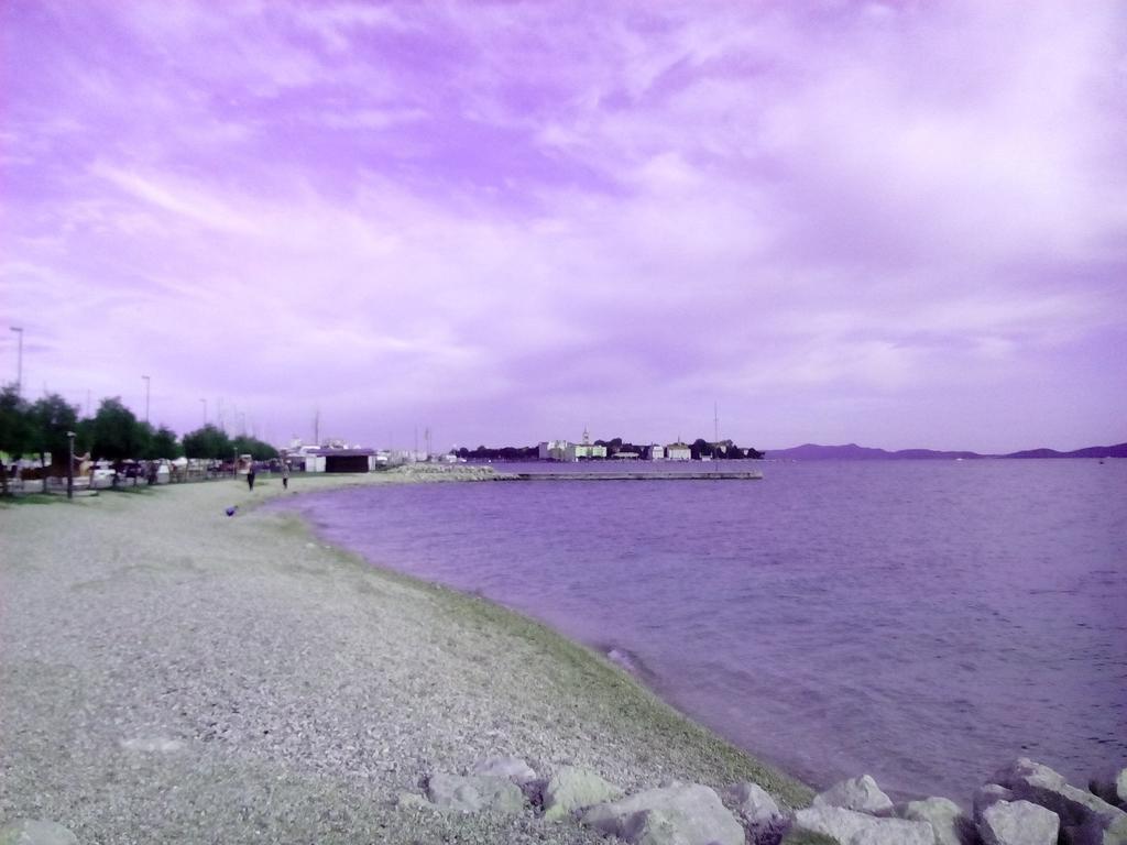 Apartment Mirana With Garden And Free Parking Zadar Chambre photo